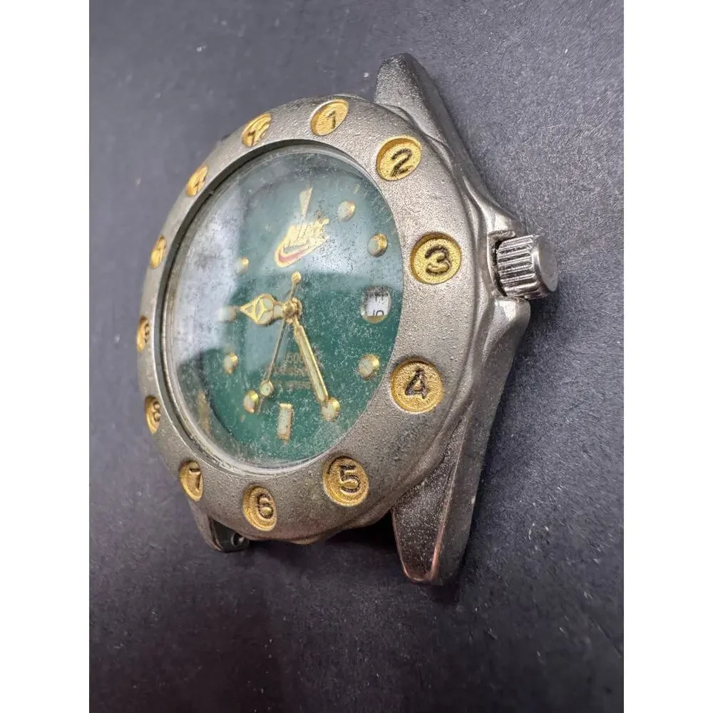 Rare Vtg Nike Watch 1500 Professional 200M Waterproof Watch 3638 Green Dial